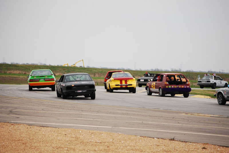 Illustration for article titled The 24 Hours Of LeMons Gator-O-Rama 2009 Über Gallery